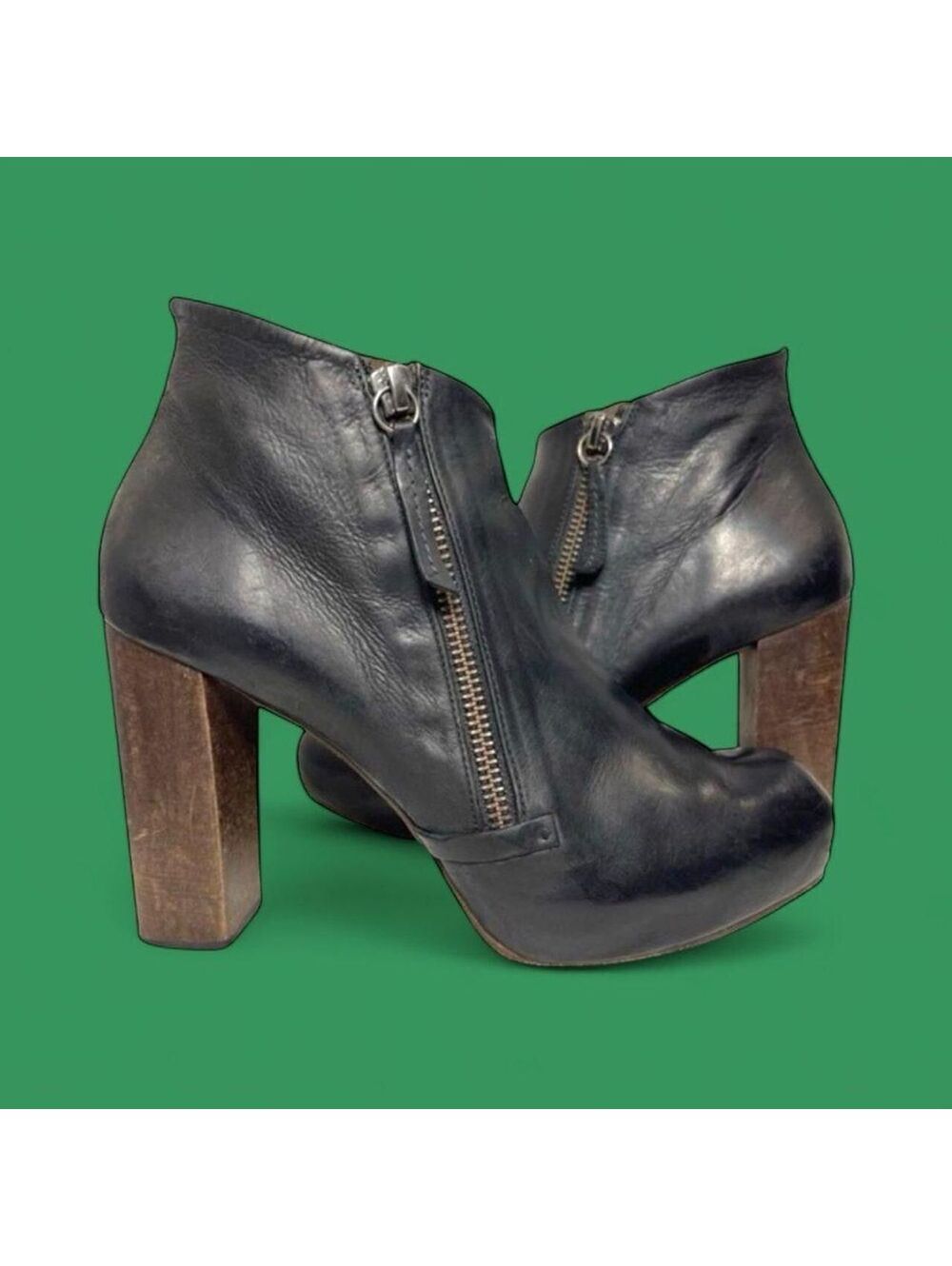Coclico Black Leather Booties sz 6